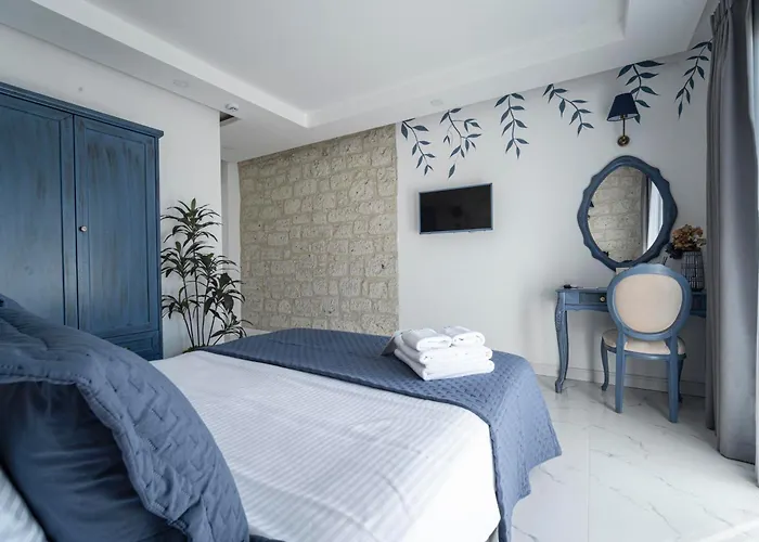 Voger Family Hotel *