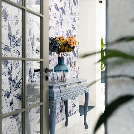 Voger Family Hotel *