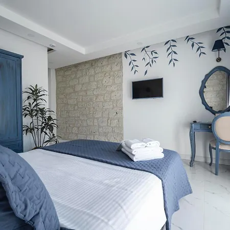 Voger Family Hotel *