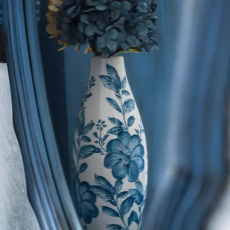 Voger Family ホテル *