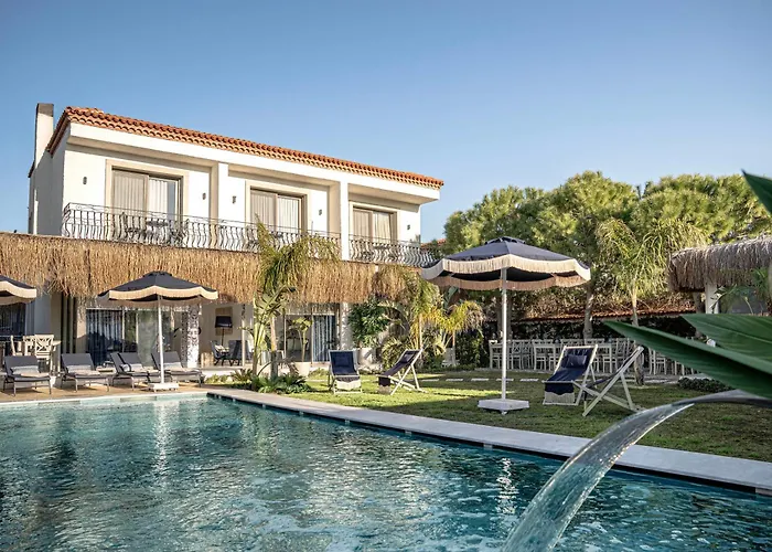 Voger Family Otel Alaçatı